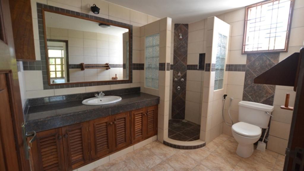 Diani Pearl Apartamento Praia de Diani Quarto foto
